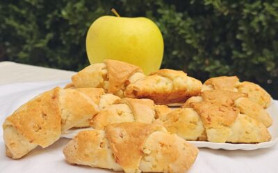 Cornetti di pasta frolla farciti