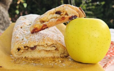 Rotolo di frolla con mele